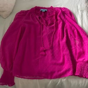 Beautiful hot pink top like new!